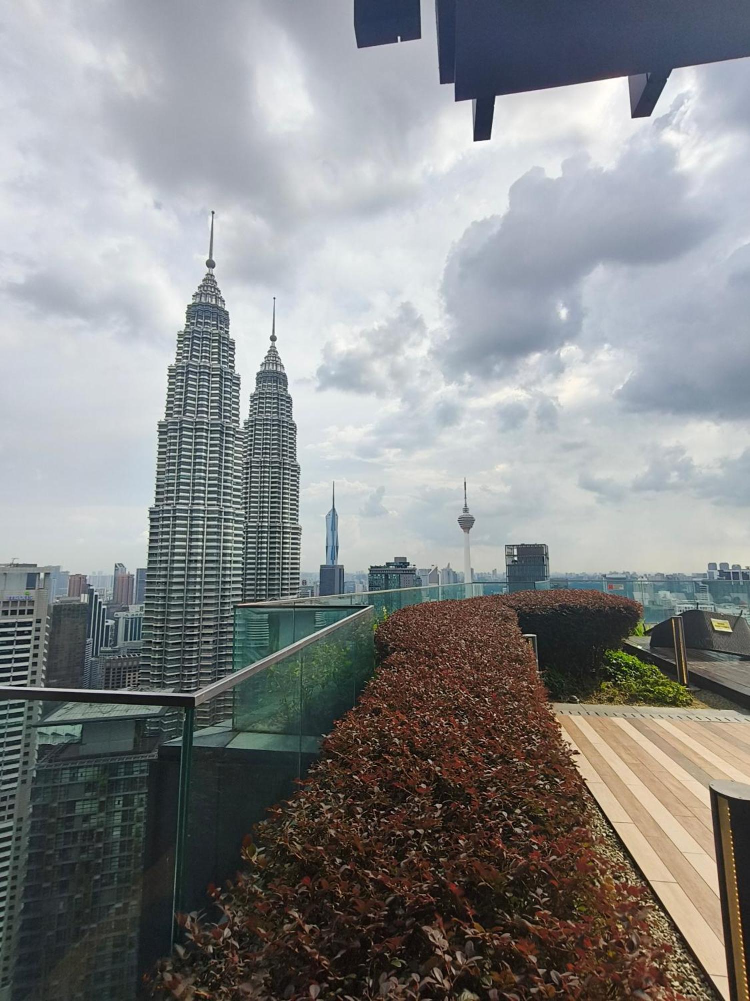 Pangsapuri Star Klcc By *